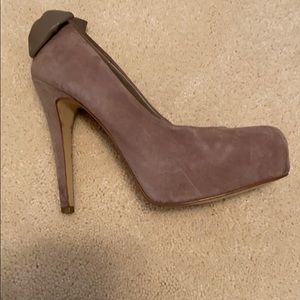 Dolce Vita  taupe suede pump
